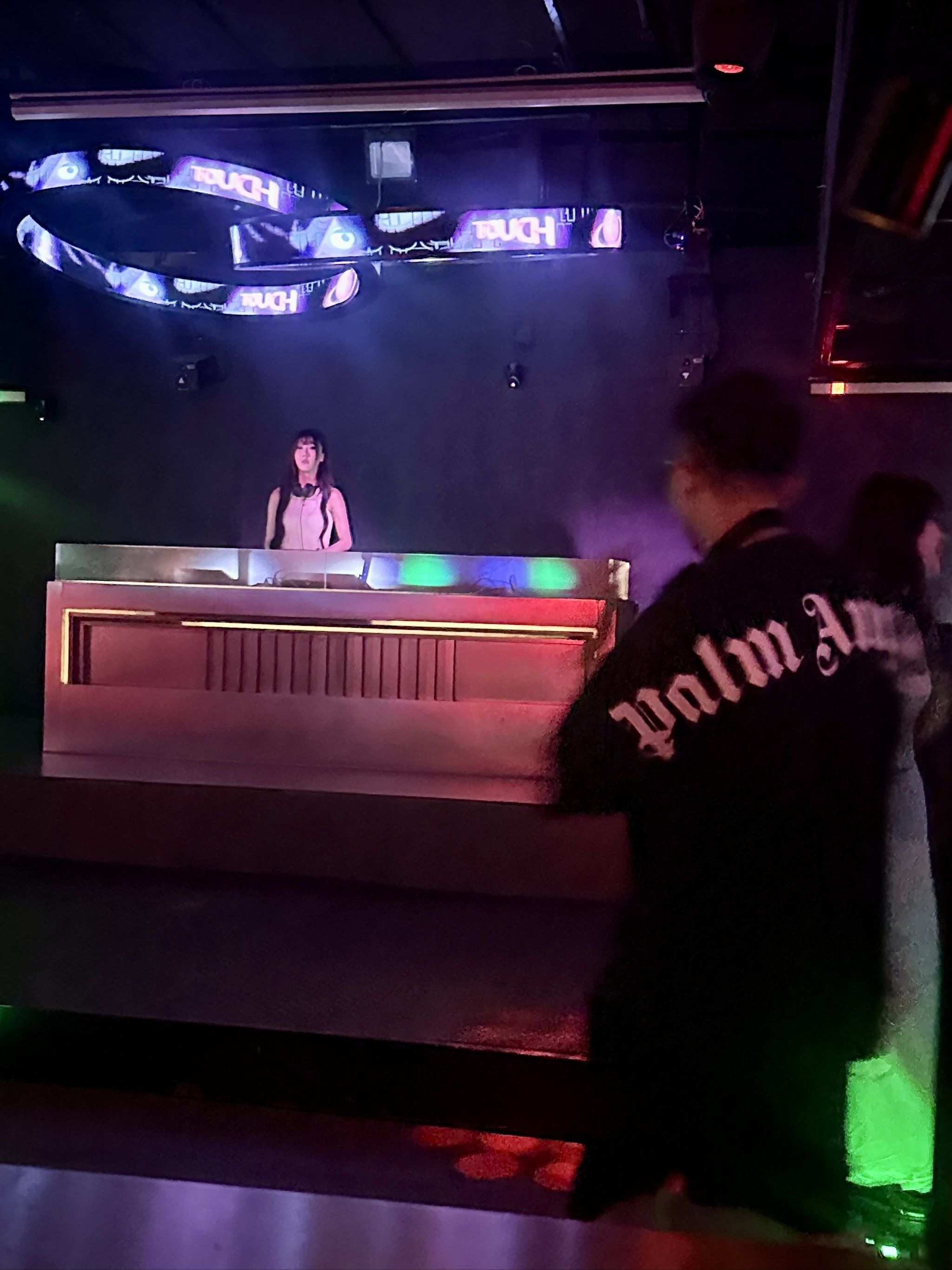 南阳商务ktv到底划算吗揭秘-唐河县ktv预定